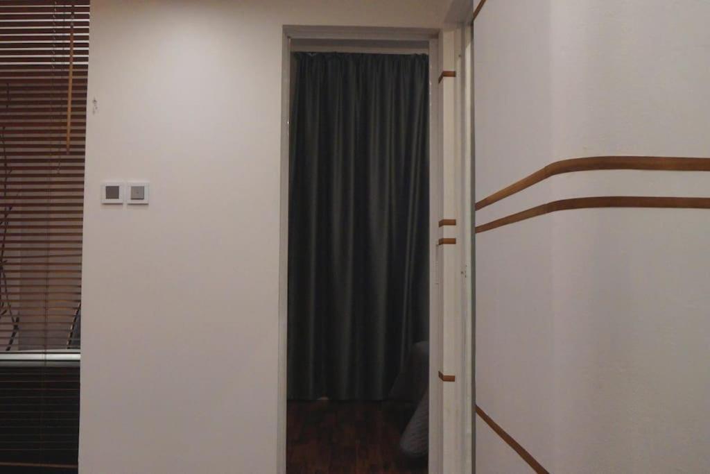 Sofia Zen - On Metro, Ultra Fast Wi-Fi Apartamento Exterior foto